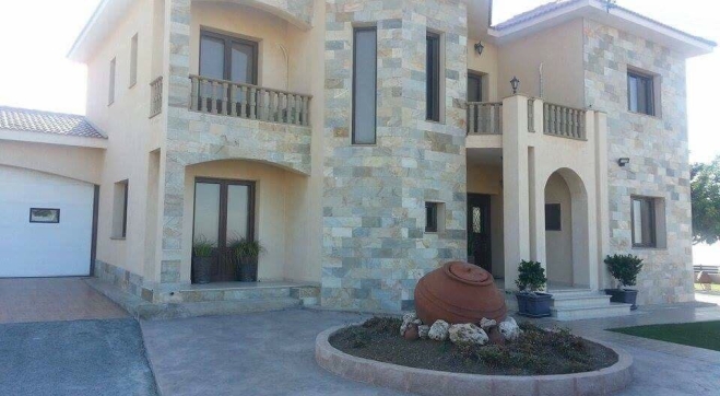 Four bedrooms detached house for sale in Lefkara.