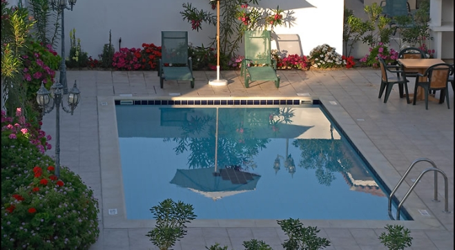 Three bedrooms detached house is available for sale in Oroklini with a PRIVATE POOL!
