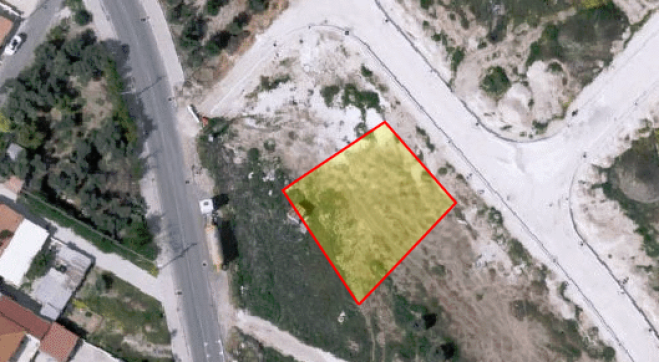 Residential building plot for sale in Dromolaxia