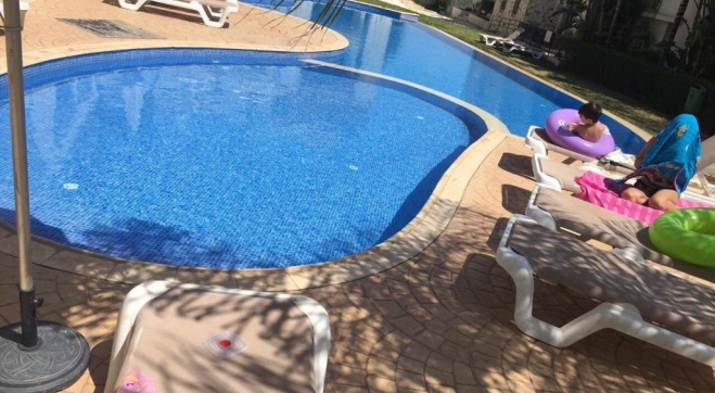 Two bedroom luxury apartment for rent in Oroklini with a common pool