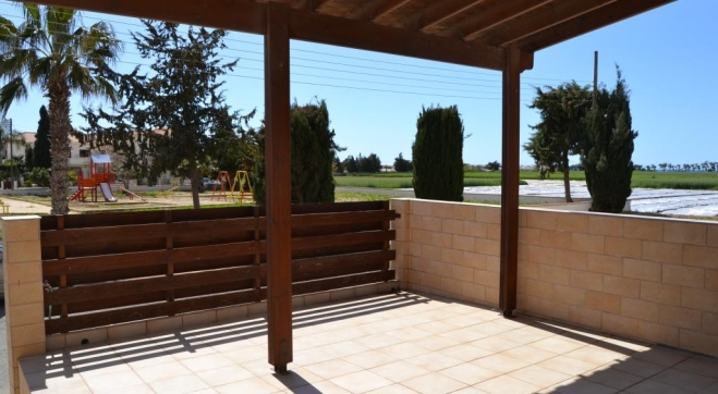 2 Bedroom house for sale in Pervolia.