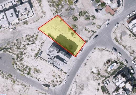 For sale large building plot in Salamina district.