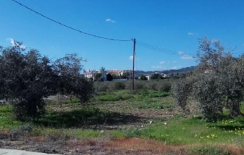 CV1580, Land for Sale in Alethriko in a quiet area 