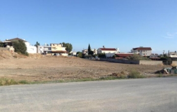 CV1615, RESIDENTIAL LAND FOR SALE IN ARADIPPOU IN A QUIET AREA