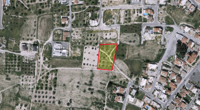 Residential land for sale in Aradippou.