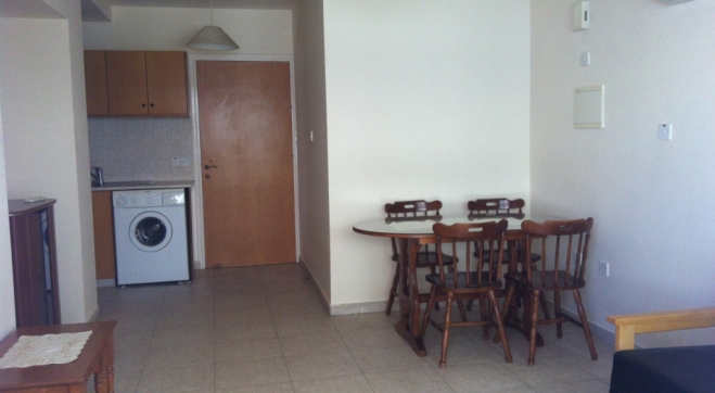 One bed flat for rent in Mackenzy