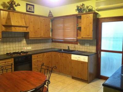 RENTED - Three bed flat for rent in Drosia