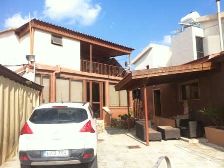 Traditional Village House For Rent In Mazotos