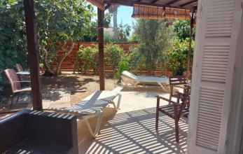 CV1913, 2 bed house for rent walking distance to the beach in Pervolia.