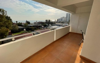 CV1962, 2 bed flat with amazing sea view for rent in Mackenzie.