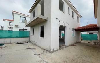 CV2001, Detached 3 bed house for sale in Pyla.