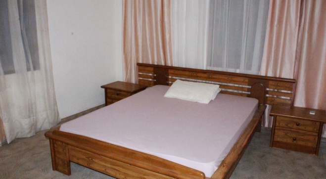 Υπνοδωμάτιο διπλό κρεβάτι