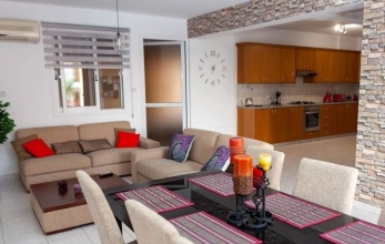 ML2746, Large ground floor apartment for rent in Oroklini