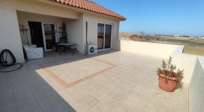 2 bed 2 bath Penthouse for rent in Tersefanou with large terrace. 