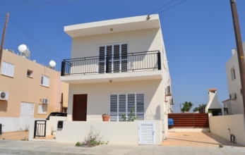 61457, Detached house for sale in Pervolia Larnaca