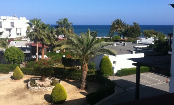 Two bedroom sea view apartment for sale in Meneou