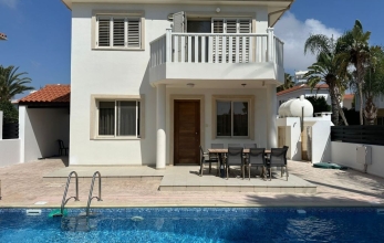 ML155712, Three bed villa with pool in Pervolia Larnaca