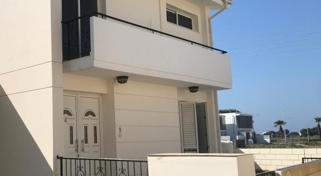 Three bedroom detached house for sale in Pervolia 