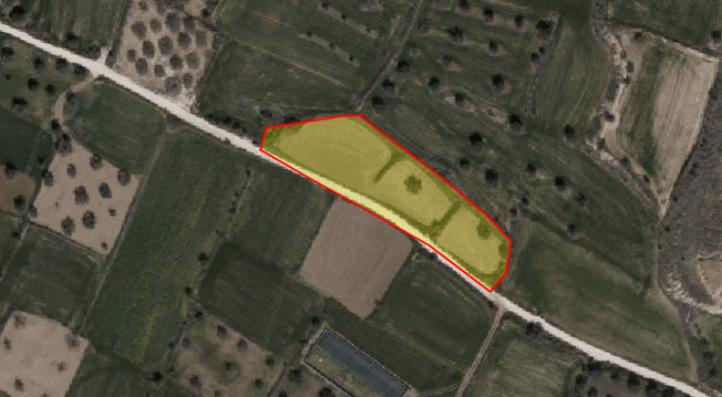 Large piece of residential land for sale in Pera chorio Nicosia