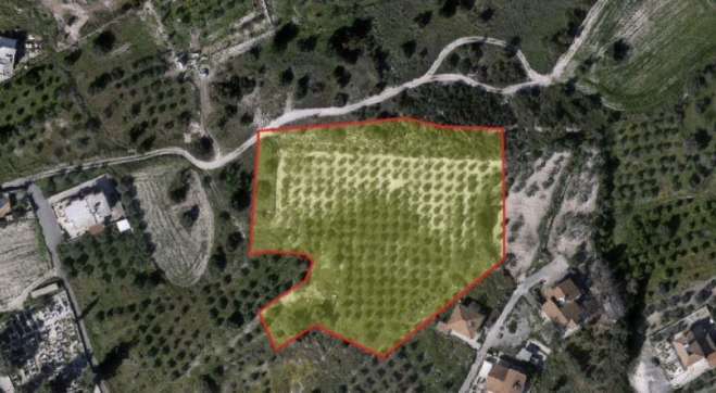 RESIDENTIAL LAND AT A VERY GOOD PRICE IN SKARINOU 