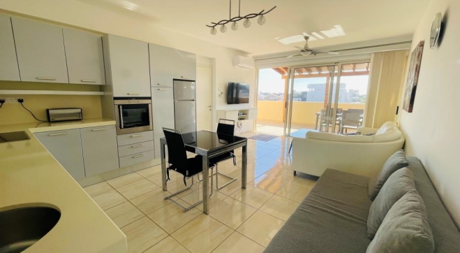 Luxury 1 bed penthouse in Larnaca Town Centre