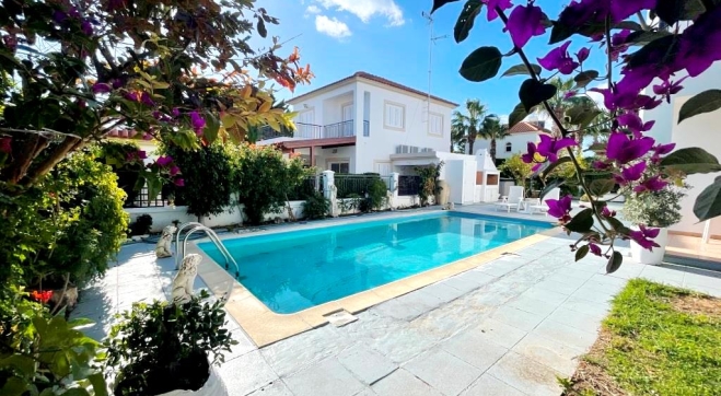 Beach House Villa For Sale In Pervolia With Deeds