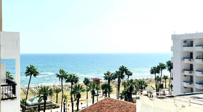 Large 3 bed apartment with sea views for rent at Phinkoudes beach