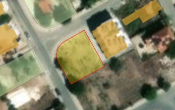 CV2697, Residential building plot for sale in Pervolia Larnaca