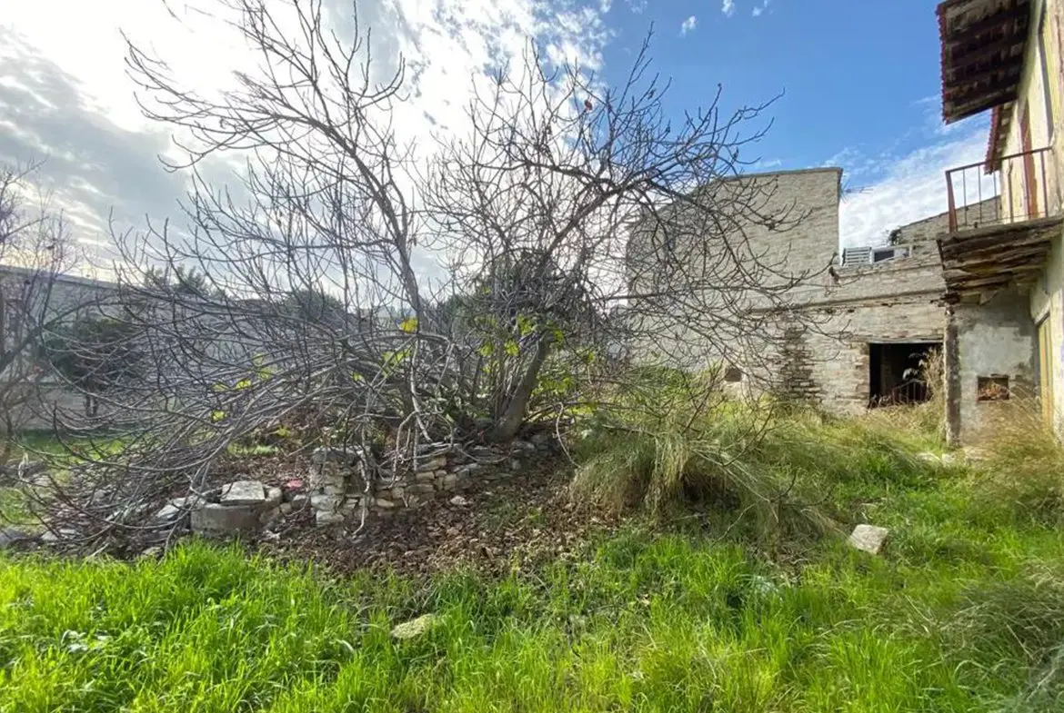 Traditional house for sale in Vavla (8) Traditional house for sale in Vavla