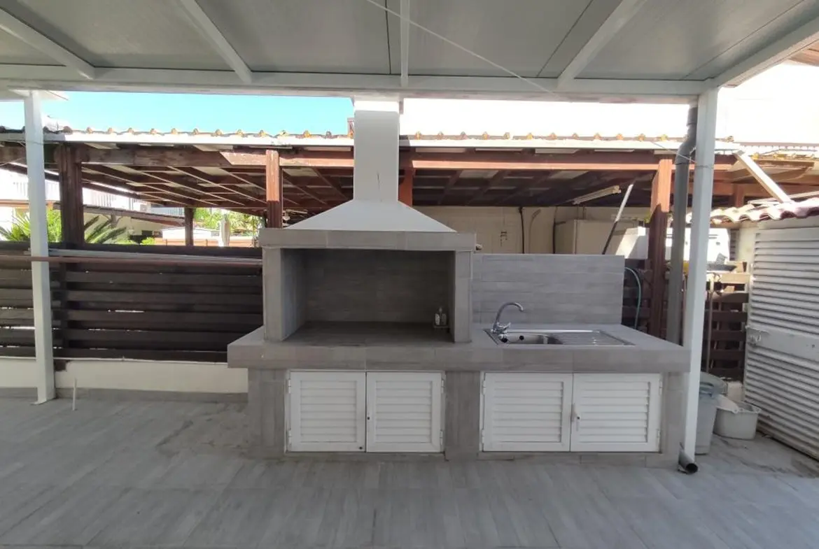 2 bed beach house for sale in Pervolia (12) 2 bed beach house for sale in Pervolia of Larnaca town