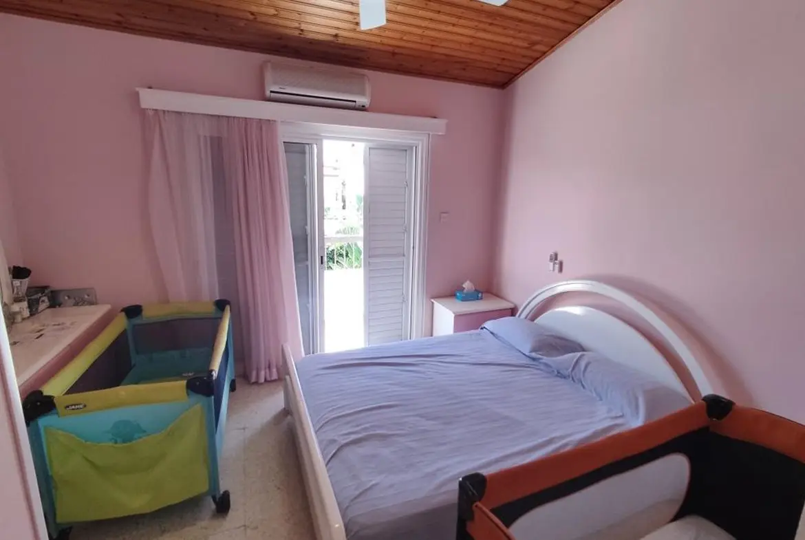 2 bed beach house for sale in Pervolia (16) 2 bed beach house for sale in Pervolia of Larnaca town