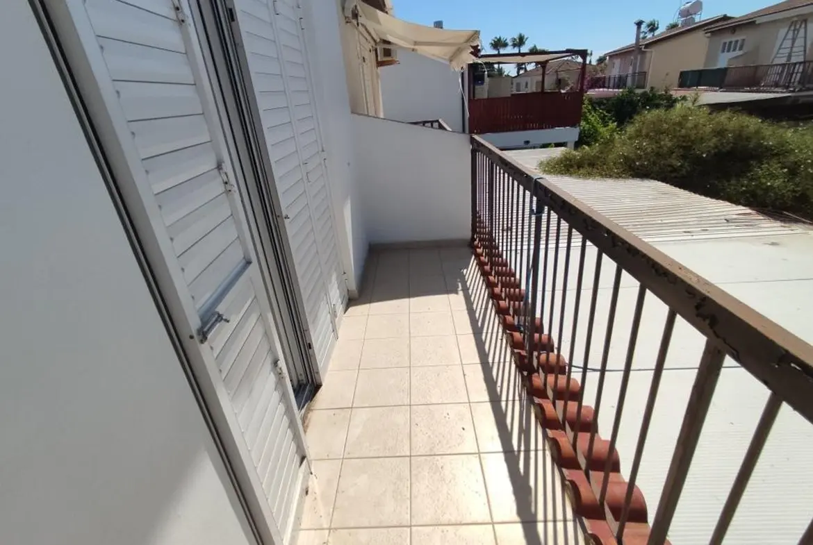 2 bed beach house for sale in Pervolia (18)