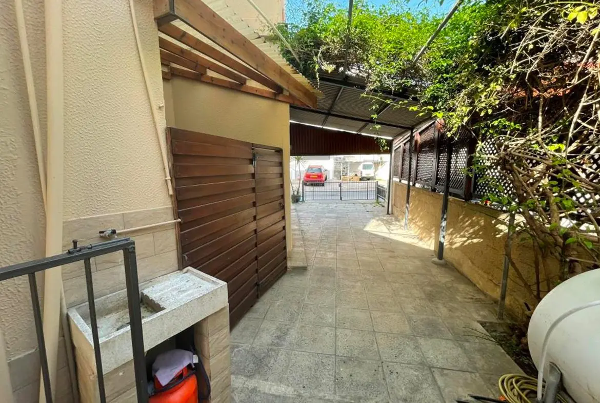 3 bed house for sale in Larnaca Town centre (16)