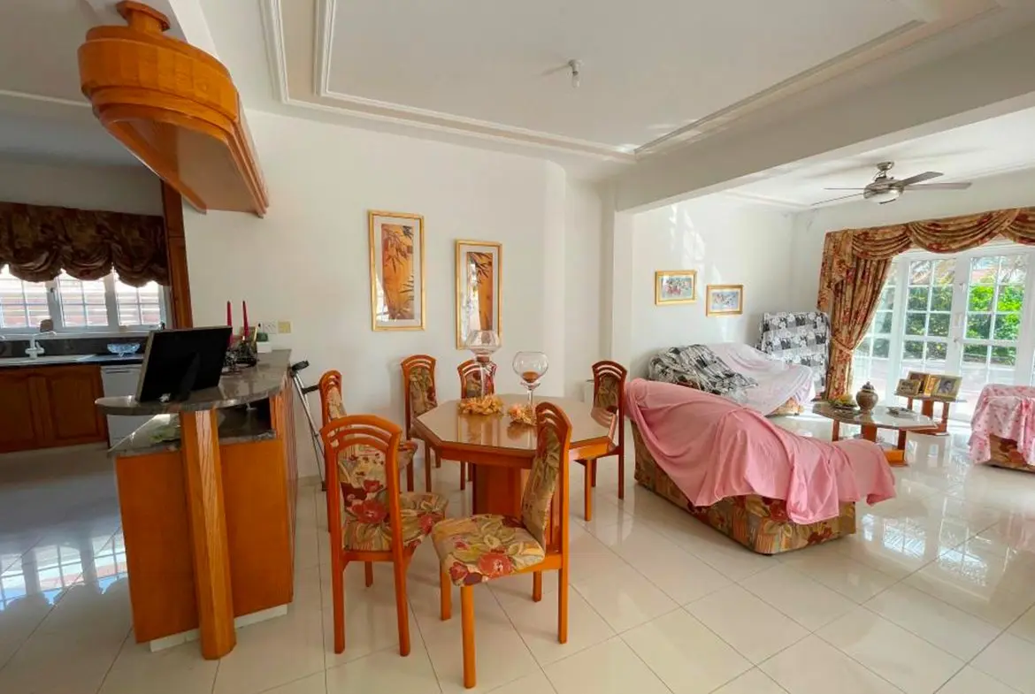 3 bedroom villa for sale in Kiti (2) 3 bedroom villa for sale in Kiti