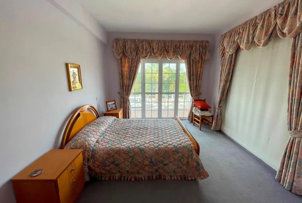 3 bedroom villa for sale in Kiti (24)