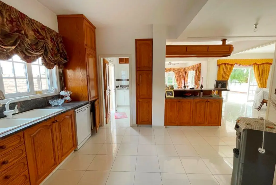 3 bedroom villa for sale in Kiti (6) 3 bedroom villa for sale in Kiti