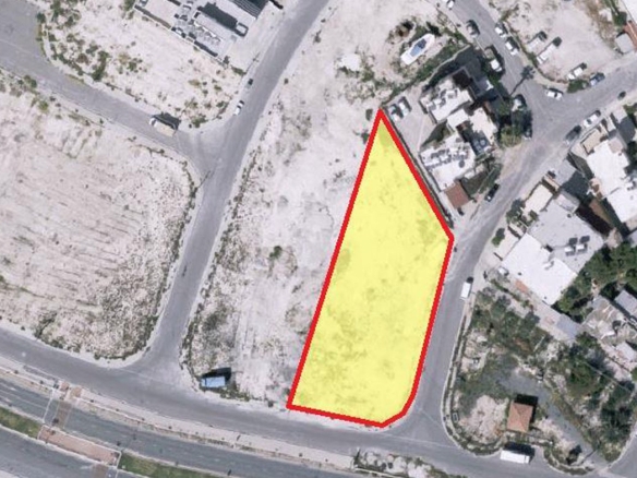 3 building plots for sale in Salamina area