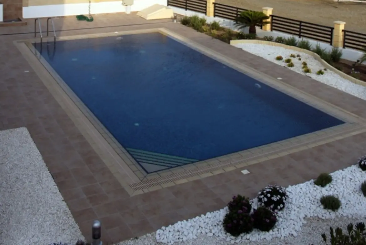 4 Bed house is for sale in front of sea with pool in Pyla (1) 4 Bed house is for sale in front of sea with pool in Pyla