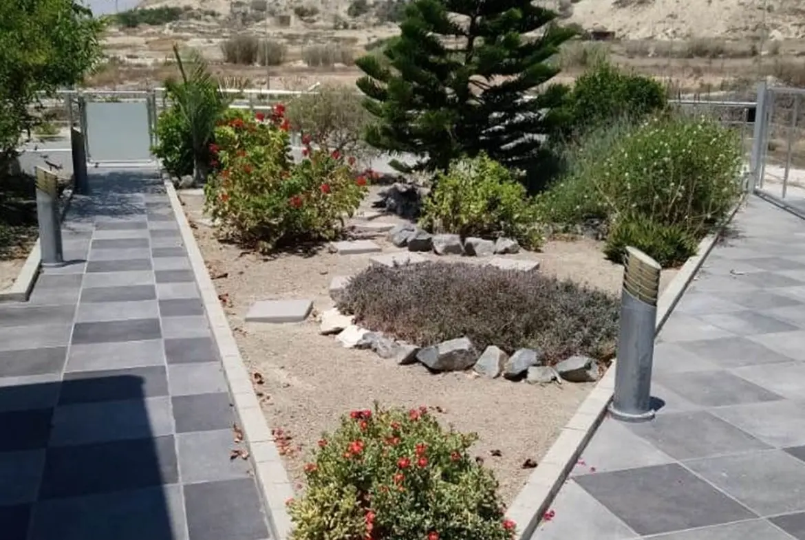 4 bed Villa for sale in Pyla (17) 4 bed Villa for sale in Pyla