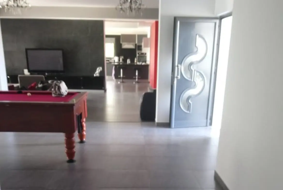 4 bed Villa for sale in Pyla (24) 4 bed Villa for sale in Pyla