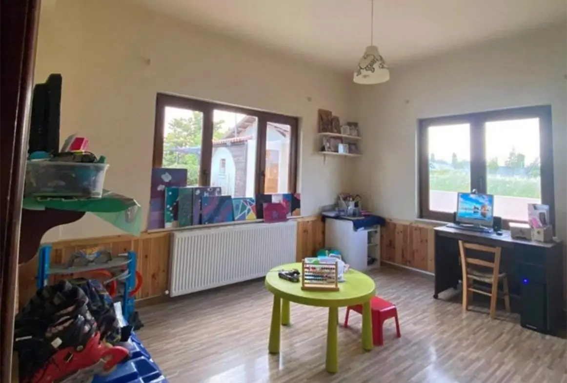 4 bedroom villa for sale in Aradippou area (16) 4 bedroom villa for sale in Aradippou area