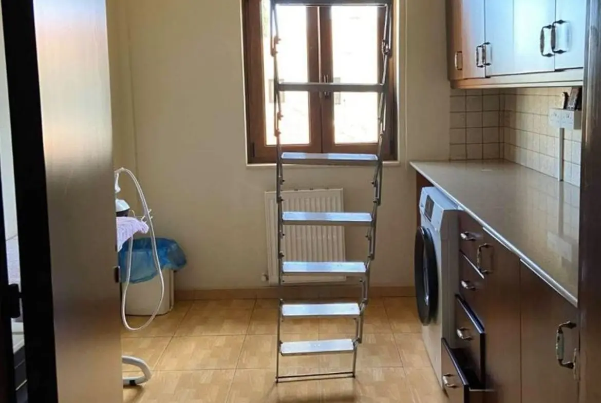 4 bedroom villa for sale in Aradippou area (19) 4 bedroom villa for sale in Aradippou area