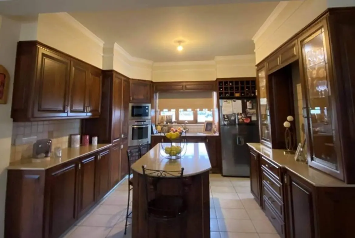 4 bedroom villa for sale in Aradippou area (7) 4 bedroom villa for sale in Aradippou area