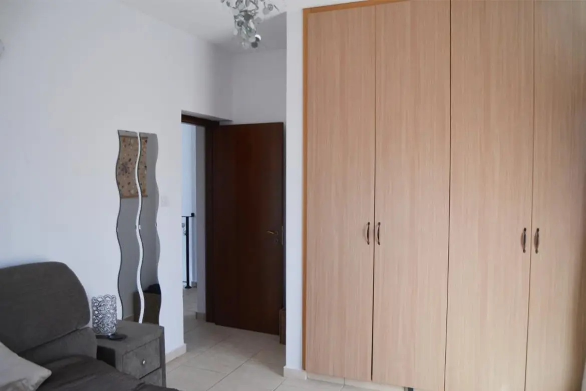 4 bedrooms villa for sale in Kiti (15)