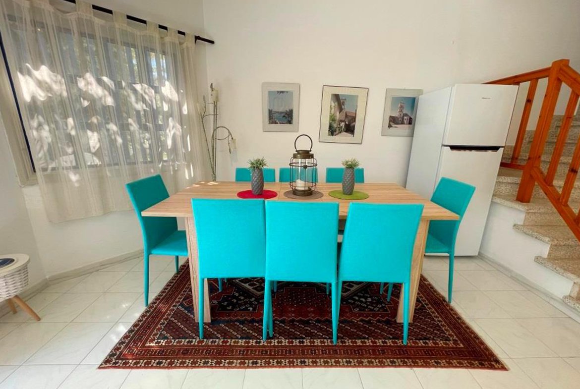 5 bed beach villa with sea view for sale in Faros (4) 5 bed beach villa with sea view for sale in Faros