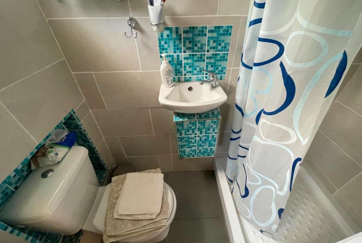 5 bed beach villa with sea view for sale in Faros (9)