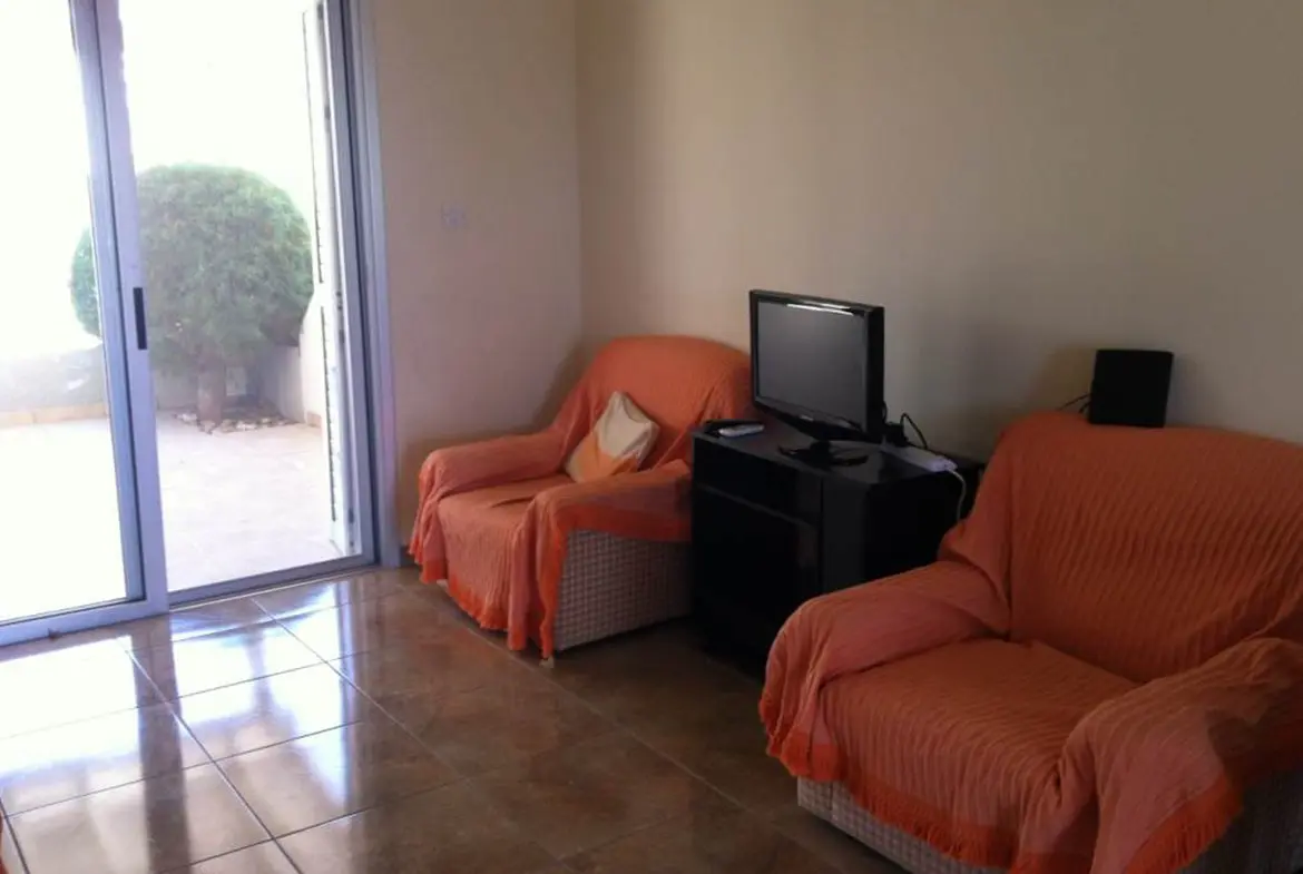 Beach house for sale in Pervolia (2) Beach house for sale in Pervolia