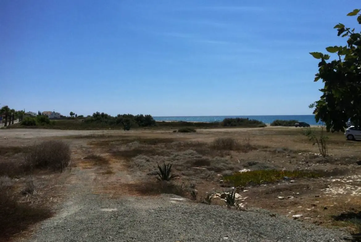 Beach house for sale in Pervolia (7) Beach house for sale in Pervolia