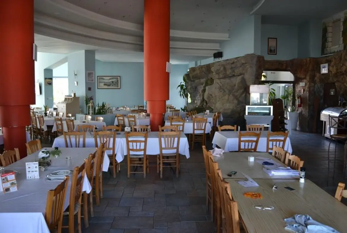 Big restaurant business for sale in Mackenzie with SEA VIEW (14) Big restaurant business for sale in Mackenzie with SEA VIEW