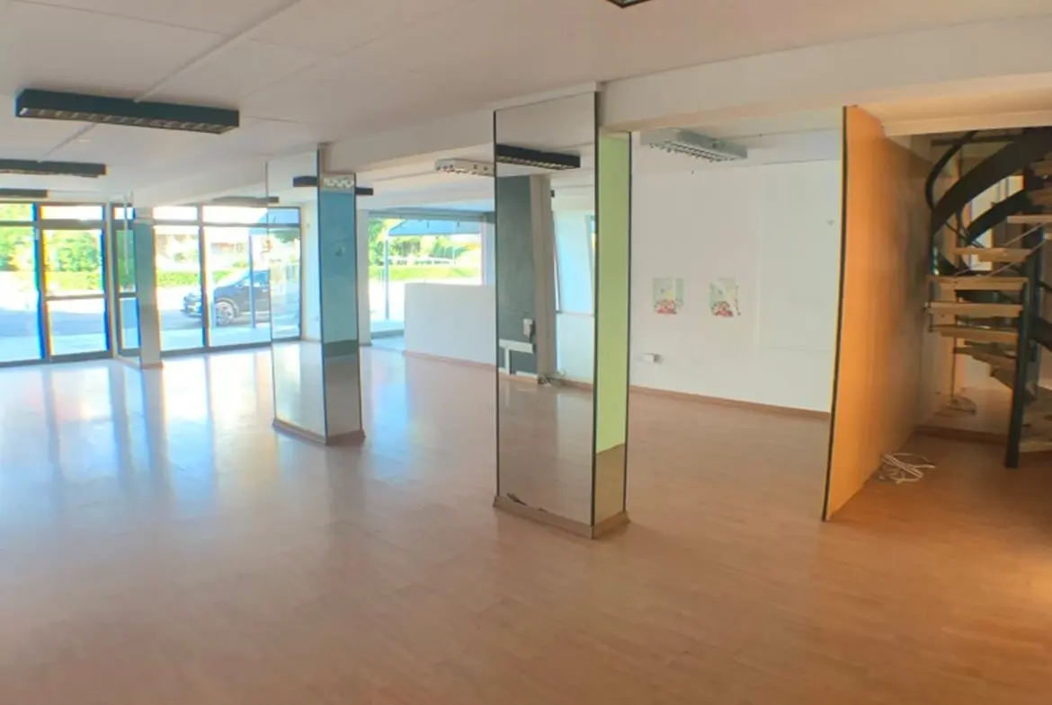 Commerial building for sale in Larnaca centre (3) Commerial building for sale in Larnaca centre